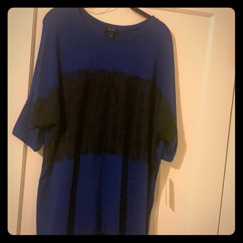 New lace top